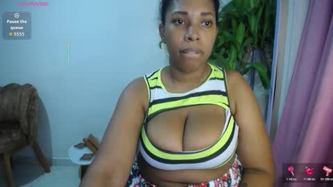 Emilyhines online show from November 25, 10:54 pm