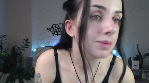 Emyli online show from March 10, 1:23 am