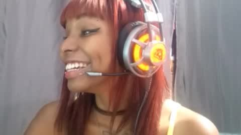 Snapshot of emilylivos chatting on March 15, 5:13 am Emily Livos online show from March 15, 5:13 am