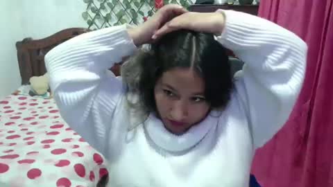 Snapshot of emilylove14 chatting on December 29, 1:34 am Emily Cortez online show from December 29, 1:34 am