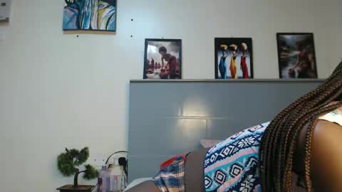 Snapshot of emilyposha chatting on January 21, 9:15 pm Emilly online show from January 21, 9:15 pm
