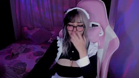 EMILY online show from January 27, 8:18 am