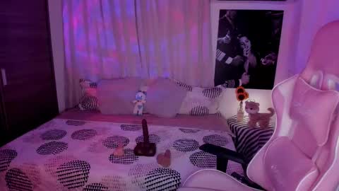 EMILY online show from January 29, 4:58 am