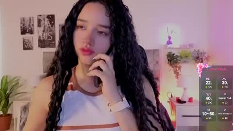 Snapshot of emilyrousex chatting on July 22, 4:32 pm emilyrousex online show from July 22, 4:32 pm