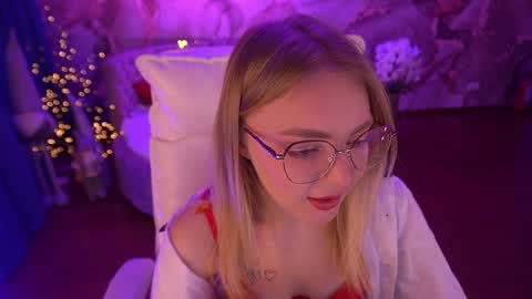  MY NAME IS Emily WELCOME EVERYONE I WILL BE HAPPY TO GIVE YOU WHAT YOU HAVE DREAMED OF FOR SO LONG online show from January 17, 3:34 am