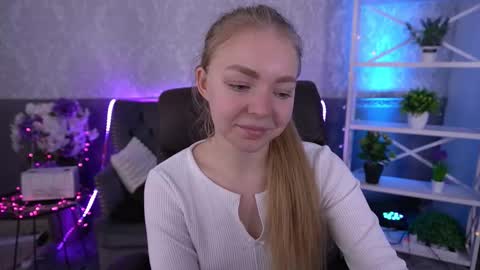  MY NAME IS Emily WELCOME EVERYONE I WILL BE HAPPY TO GIVE YOU WHAT YOU HAVE DREAMED OF FOR SO LONG online show from December 4, 2:04 pm