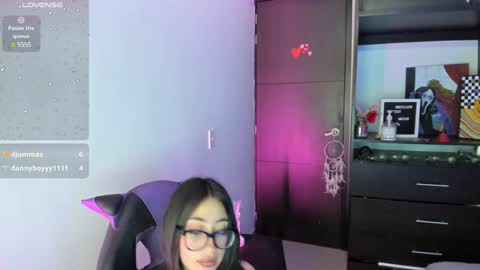 Snapshot of emilytafur chatting on January 14, 7:11 pm Emy online show from January 14, 7:11 pm