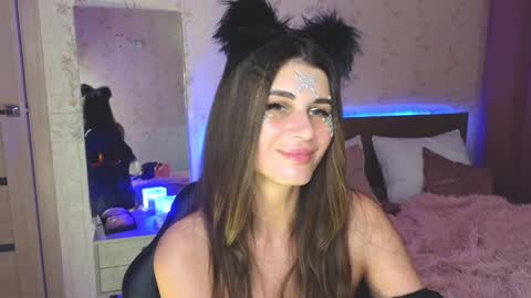 Emily online show from December 20, 4:42 am