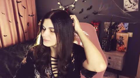 Emily online show from October 21, 2:01 am