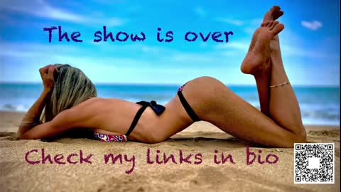 Snapshot of emilyweed chatting on January 23, 12:30 pm Emily ----  online show from January 23, 12:30 pm