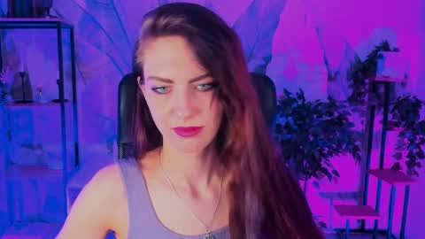 Emily online show from February 9, 12:08 pm