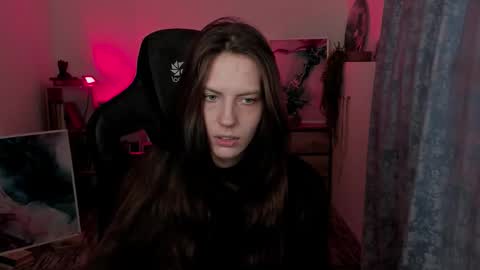 Emily online show from September 12, 8:25 am