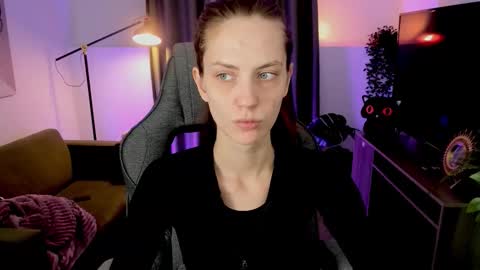 Emily online show from October 27, 8:29 am