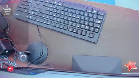 emilywilliis online show from February 18, 12:34 pm