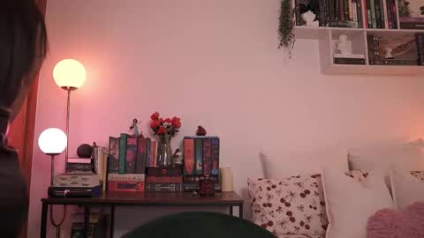 Snapshot of emilyxrose_ chatting on September 30, 5:51 pm IG thickemmsss online show from September 30, 5:51 pm