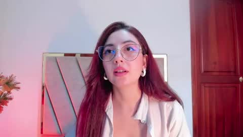 Emilyy Watson online show from February 22, 3:14 pm