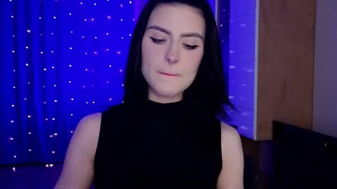 emimiy online show from February 5, 2:38 am