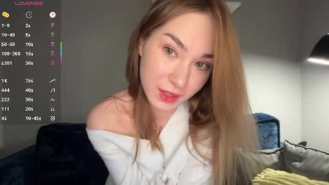 Snapshot of eminemswife chatting on April 18, 2:26 am Nadya online show from April 18, 2:26 am