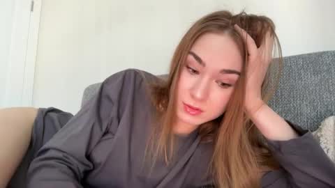Snapshot of eminemswife chatting on May 11, 7:47 am Nadya online show from May 11, 7:47 am