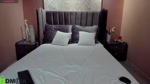 Emm online show from December 31, 10:12 pm