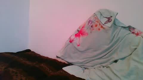 emma online show from December 7, 6:54 am