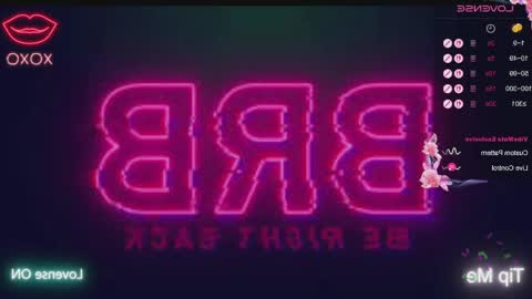 emma__js_ online show from May 1, 9:08 pm