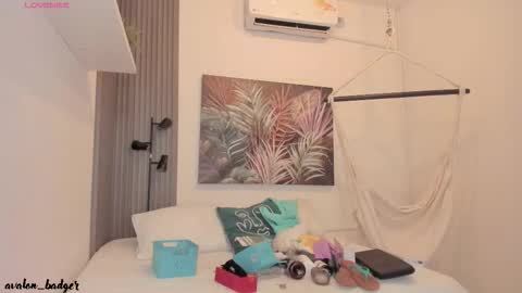 Snapshot of emma_alice_ chatting on September 19, 12:06 pm Alice online show from September 19, 12:06 pm