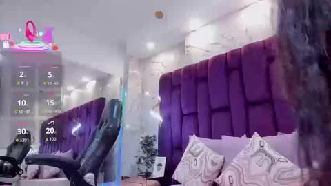 pau online show from December 20, 8:16 pm