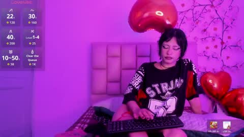 Emma Or you can call me cutie online show from May 18, 8:03 pm
