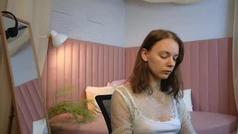 emma_chaser online show from May 6, 1:36 am