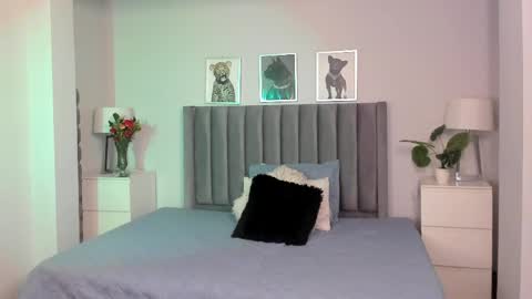 Snapshot of emma_crawford_ chatting on March 31, 8:31 pm Emma online show from March 31, 8:31 pm