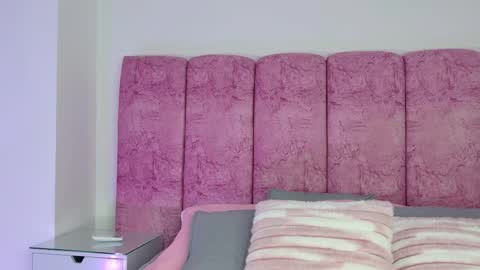 Emma online show from January 16, 3:10 am