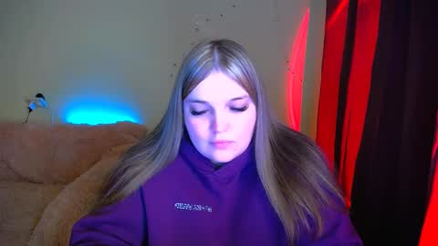 Eva online show from February 4, 6:03 pm