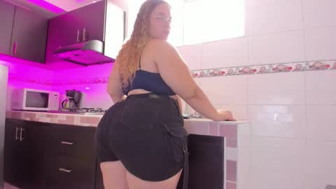 Emma online show from March 3, 7:09 pm