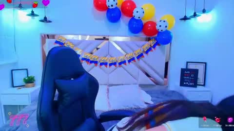 emma online show from June 18, 3:40 am