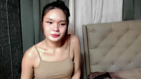 Snapshot of emma_glow69 chatting on January 11, 1:05 pm emma_glow69 online show from January 11, 1:05 pm