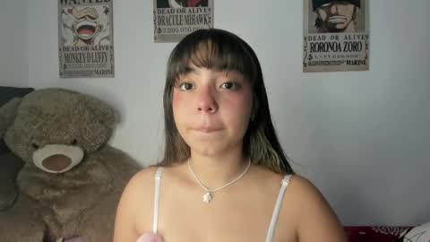 emma_grayys online show from May 10, 9:14 am