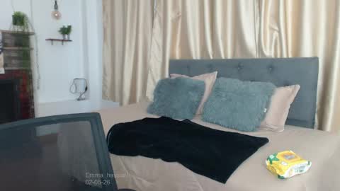 Tell me Emma online show from May 5, 1:41 pm