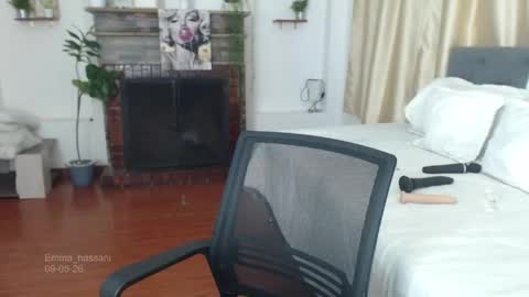 Tell me Emma online show from May 9, 4:34 pm