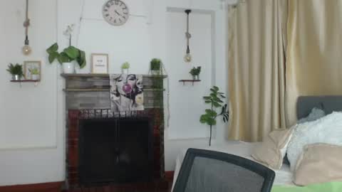 Tell me Emma online show from June 30, 2:29 pm
