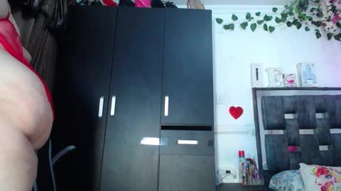 emma online show from January 28, 12:36 am