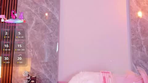 Snapshot of emma_hunter_ chatting on September 21, 4:03 am Emma online show from September 21, 4:03 am