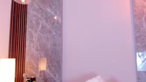 Snapshot of emma_hunter_ chatting on October 5, 3:49 am Emma online show from October 5, 3:49 am