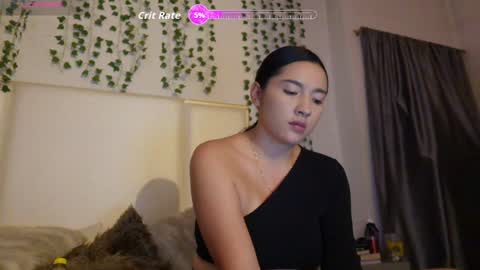 Snapshot of emma_johnson_ chatting on May 8, 1:55 am emma_johnson_ online show from May 8, 1:55 am