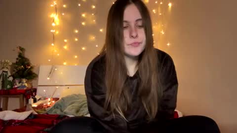 emma_just online show from January 12, 5:54 pm