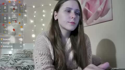 emma_just online show from November 10, 6:18 pm