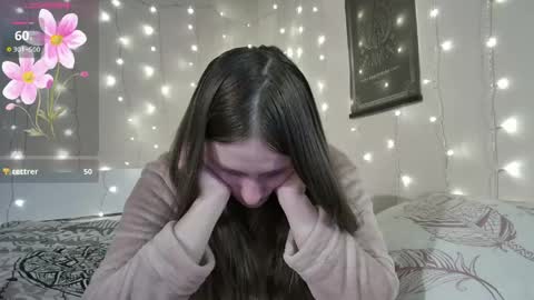 emma_just online show from May 16, 10:41 pm