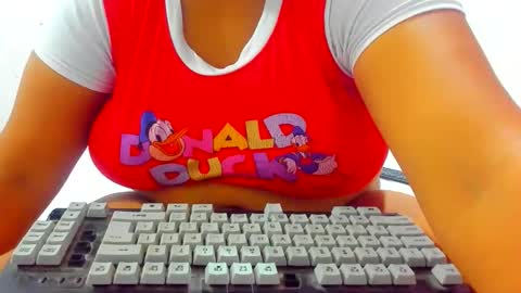 Snapshot of emma_lein chatting on June 9, 2:23 am emma_lein online show from June 9, 2:23 am