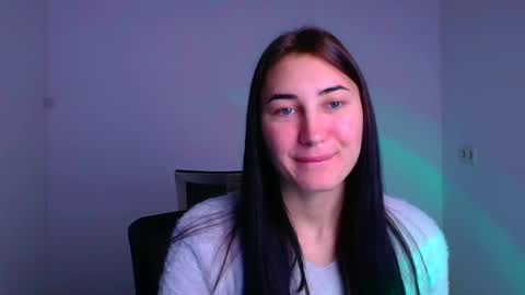 Emma online show from December 9, 5:40 am