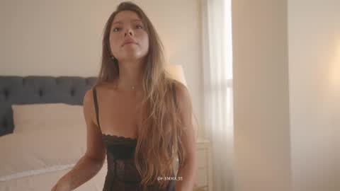 emma_lu1 online show from September 21, 7:48 pm